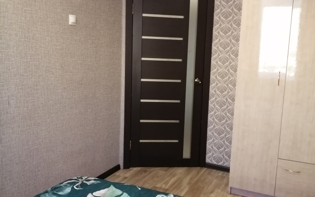 Dvukhkomnatnay na Rogacheva 32 Flat