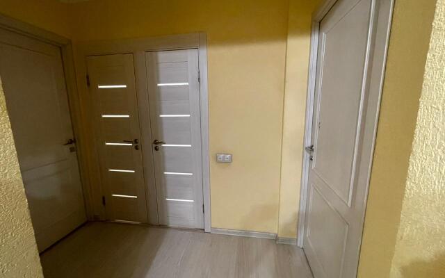 Na bulvare Yana Raynisa 26 k2 Flat