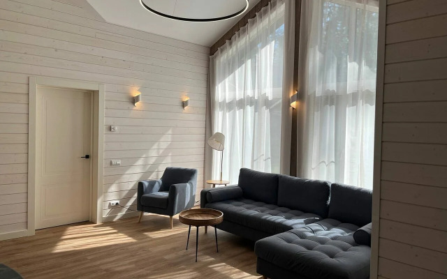 Частный дом на Александровской 10А