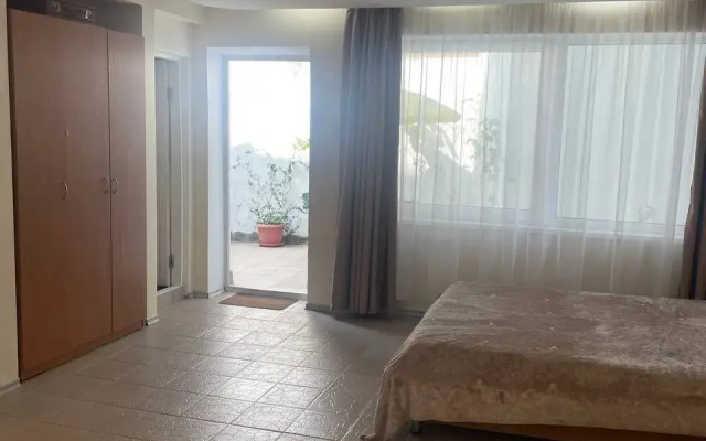 Апартаменты Прада с Террасой