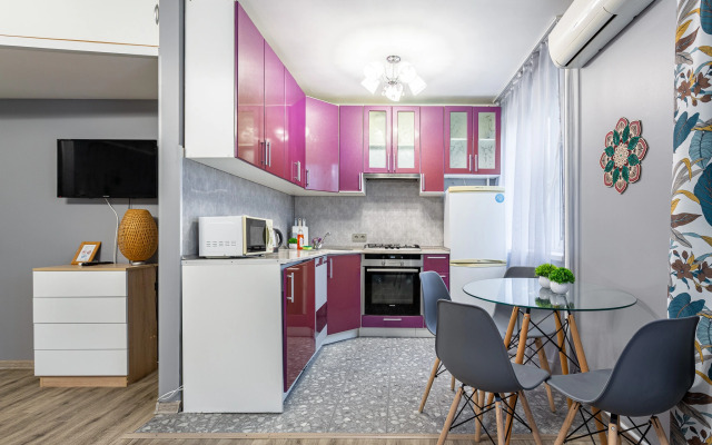 Apartments Studio U Metro Novyie Cheremushki