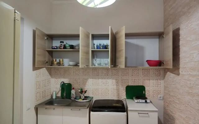V Tsentre Starogo Rostova-Na-Donu Flat
