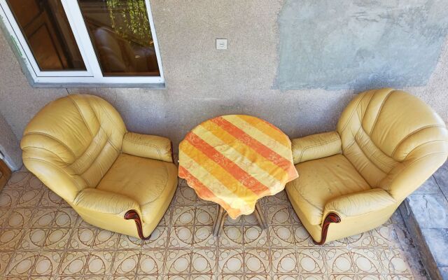 Гостевой Дом Azhdahak