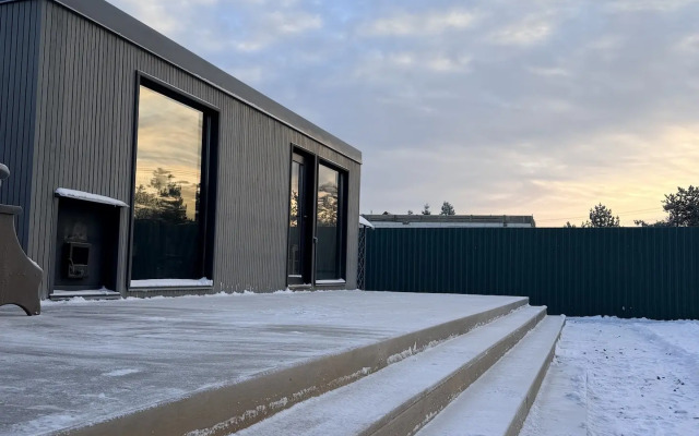 Частный дом с русской баней и горячей купелью