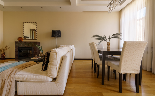 Апартаменты Элегантная квартира с камином