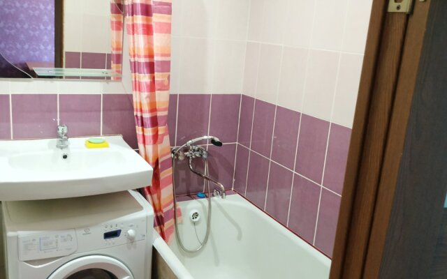 Апартаменты Яр-сутки на Ямской 80