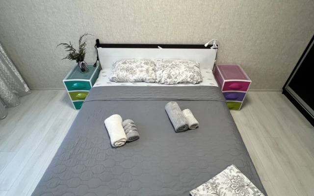 Na Poberezhye Baltiyskogo Morya Flat