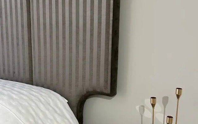 Dizaynerskie Dvukhkomnatnyje Ryadom S Tsentrom Goroda Apartments