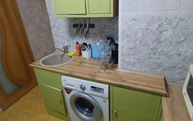 Na Ulitse Chebrikova 50 Flat