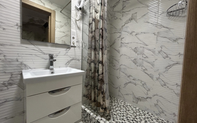 U Morskogo Berega Lenina 219k5 Apartments