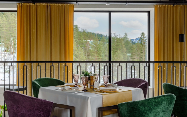 Mairi Park Hotel