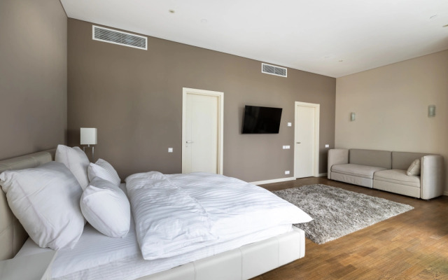 Rockmond 48 Junior Suite 14