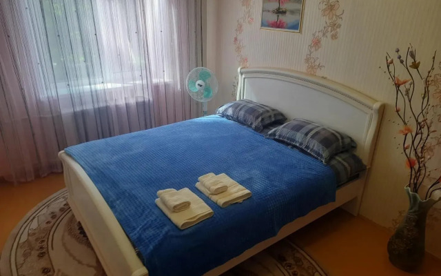 Квартира 1-й Микрорайон 8