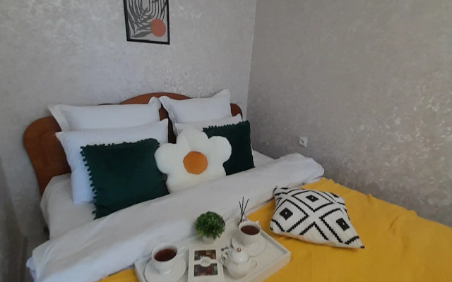 Квартира на Проспекте Победа Революции 128 Б