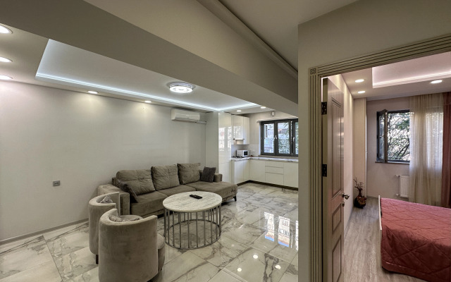 2-K Kvartira na Ulitse Khorenatsi Flat