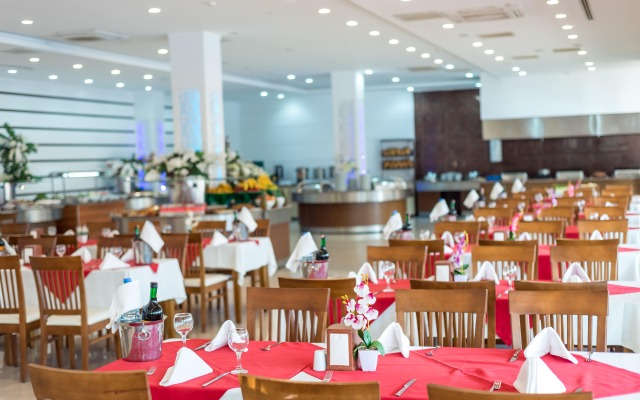 Royal Towers Kiris Hotel