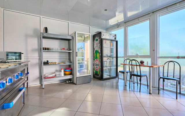Edelveys Guest House