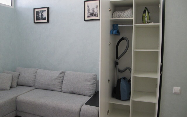 Bulvar Nadezhd 6/2 Apartaments