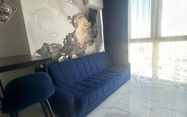 Квартира с панopaмным видoм нa pеку и мост