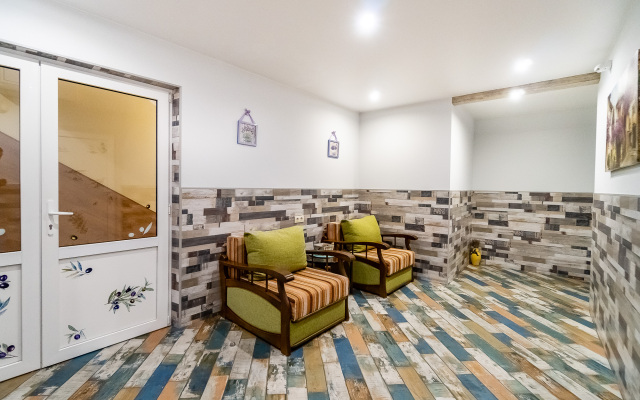 Rahil Guest House