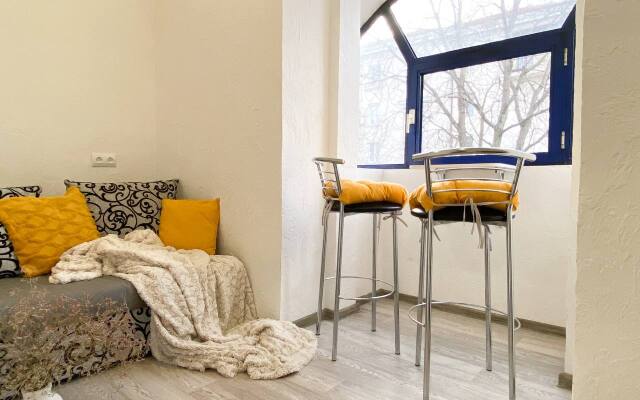 Happiness Live in the center of Sevastopol Apartment