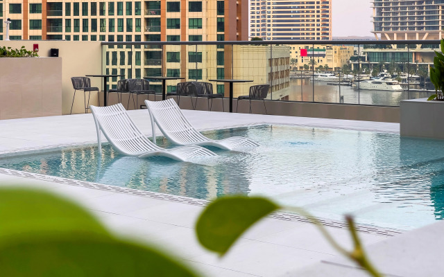 Downtown Dubai Studio Close to Dubai Mall Apartments