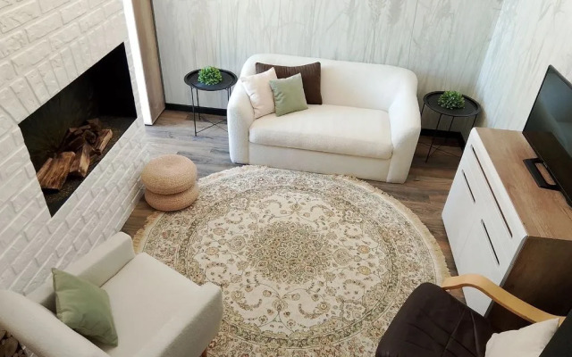 Na Ulitse Plescheevskaya 8 V Tsentre Goroda Flat