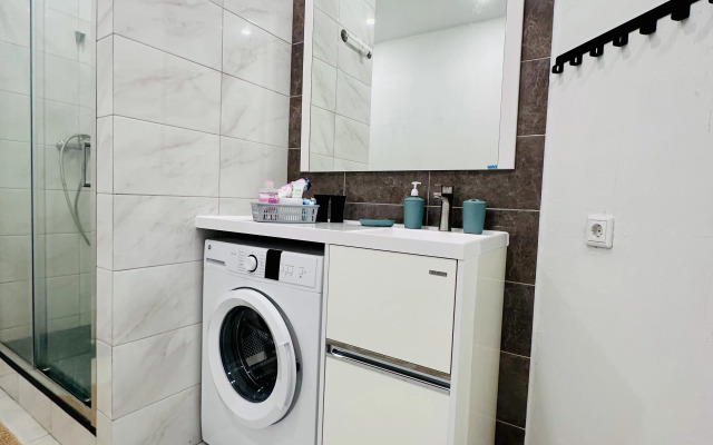Na 24 Etazhe S Vidom Na Gorod Apartment