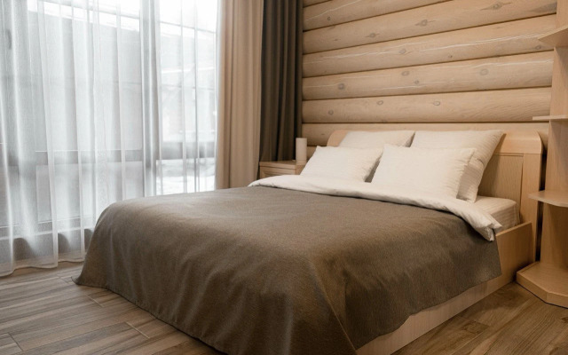 Частный Дом Избушка в Соснах с Бассейном и Хамамом