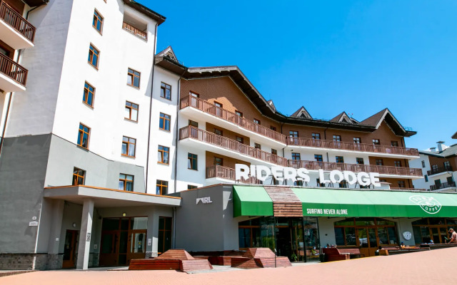 Riders Lodge Hotel