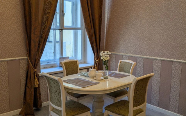Vershina Zolotogo Treugolnika Sankt-Peterburga Flat