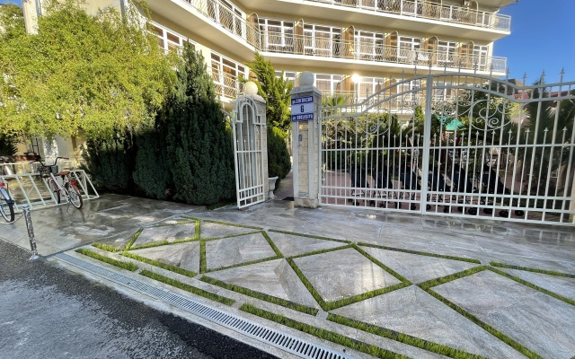 Ibra Guest House