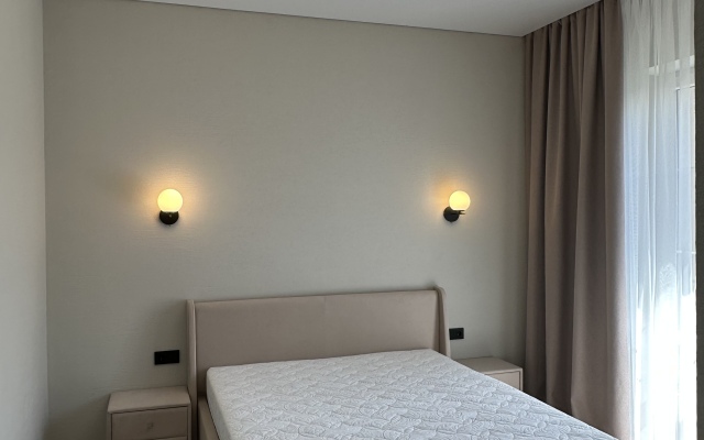 Gostevoy Dom s Dizaynerskim Remontom Guest House