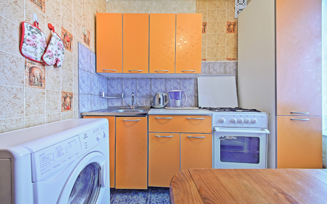 Апартаменты 1 комнатная у метро Щукинская (Авиационная 68)