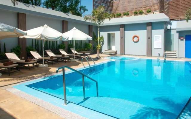 Отель Novotel Cairo El Borg