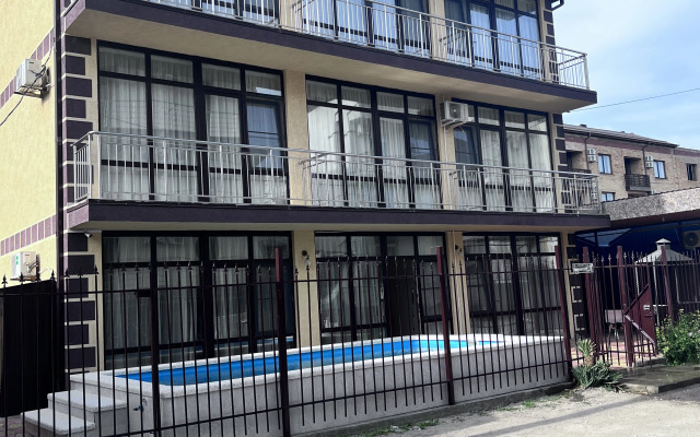 Hristaki Guest House