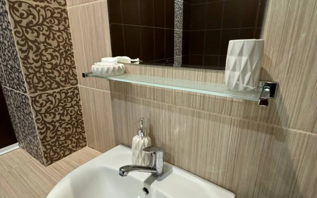 Na Ulitse Startovaya 1 Flat