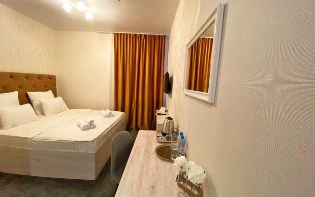 Flagman Hotel