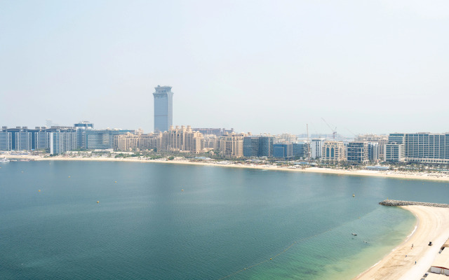 Keyrock Palm-View Luxury Stay in Grand Bleu Apartments