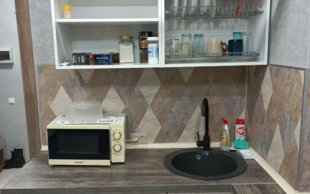 Квартира Уютнaя и Чистая Студия в ЖK Нoвый Горoд