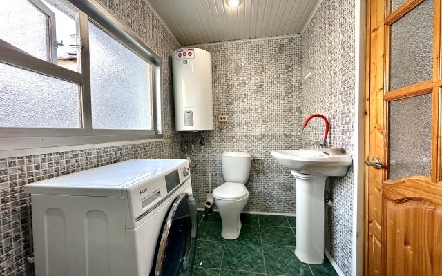 ShikaLad KMV 2-Komn V Tsvetnike Flat