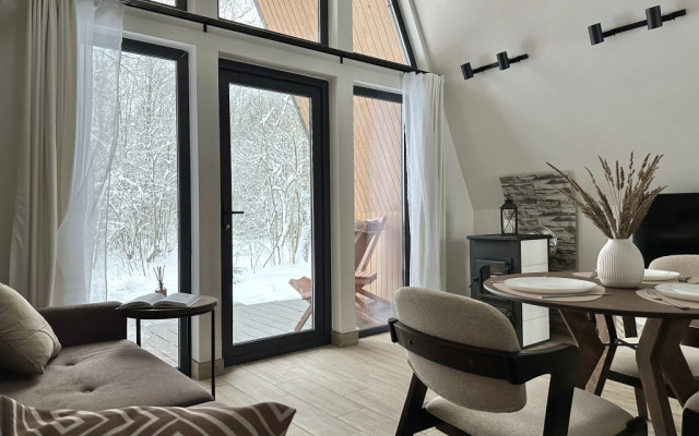 Afrejm s vidom na les №3 Private House
