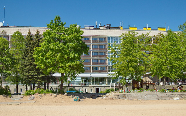 Repinskaya Hotel