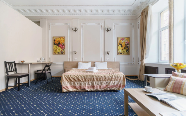Aleksandr Hotel