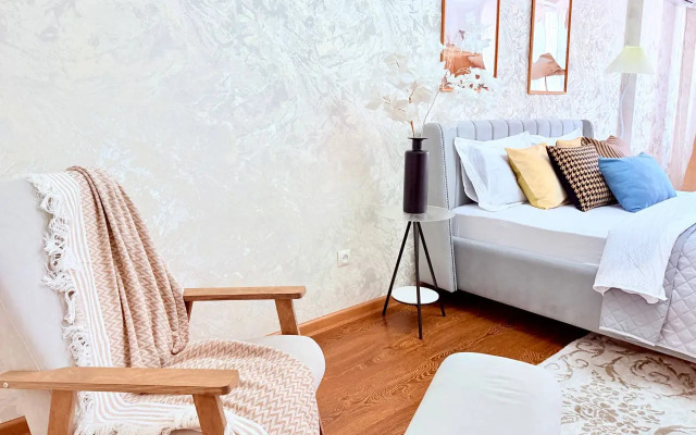 Квартира с Современной Спальней