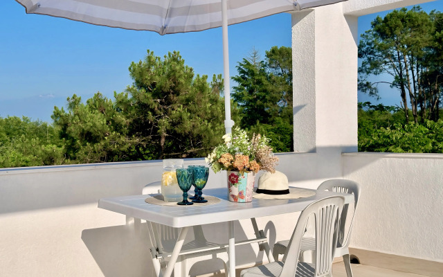Eva Private house