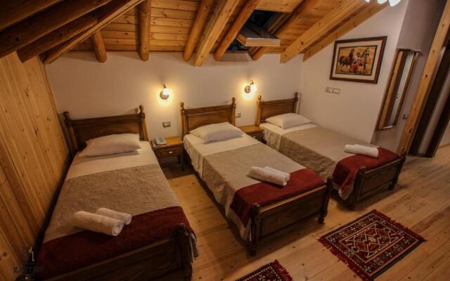 Kastro Hotel