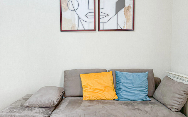 S Frantsuzskim Balkonom Apartaments