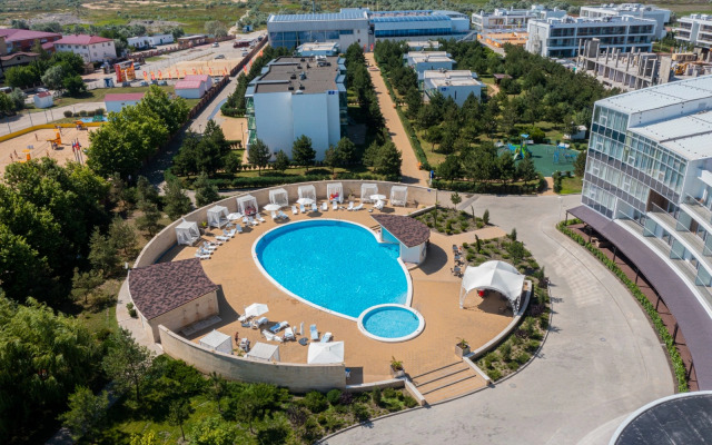 Volleygrad Sports & Health Resort Hotel
