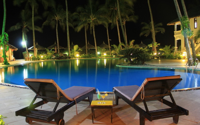 Little Paris Resort & Spa Mui Ne Hotel – Pool – Phan Thiet